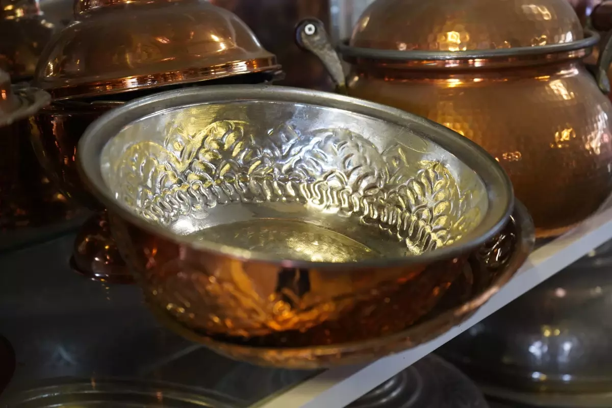 bakir kaplarin gida ile temasi saglik riskleri tasiyor GtllBVVQ