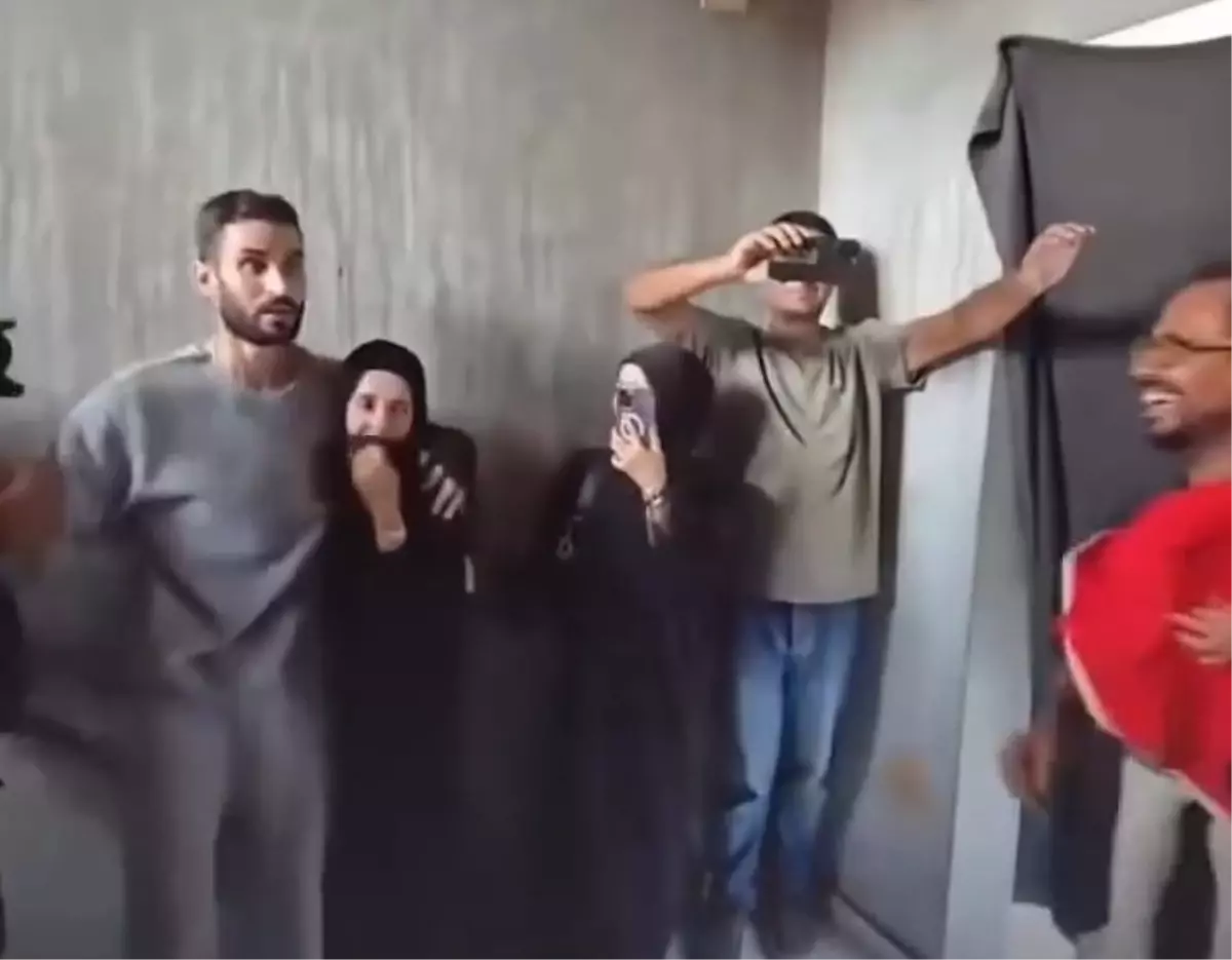 filistinli gazeteci sadi ebu sido serbest birakildi vAS7dzO6.jpg