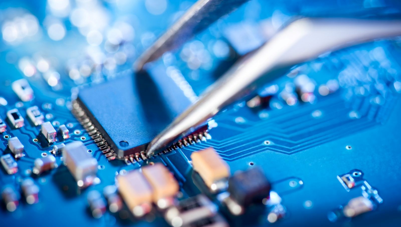 hollanda hukumeti cinli cip ureticisine el koydu eqRY9jYJ.jpg