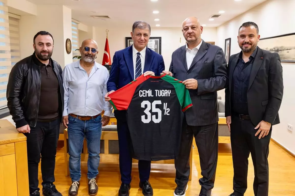 karsiyaka yeni stadi icin umutlandi EeSE25Iy.jpg