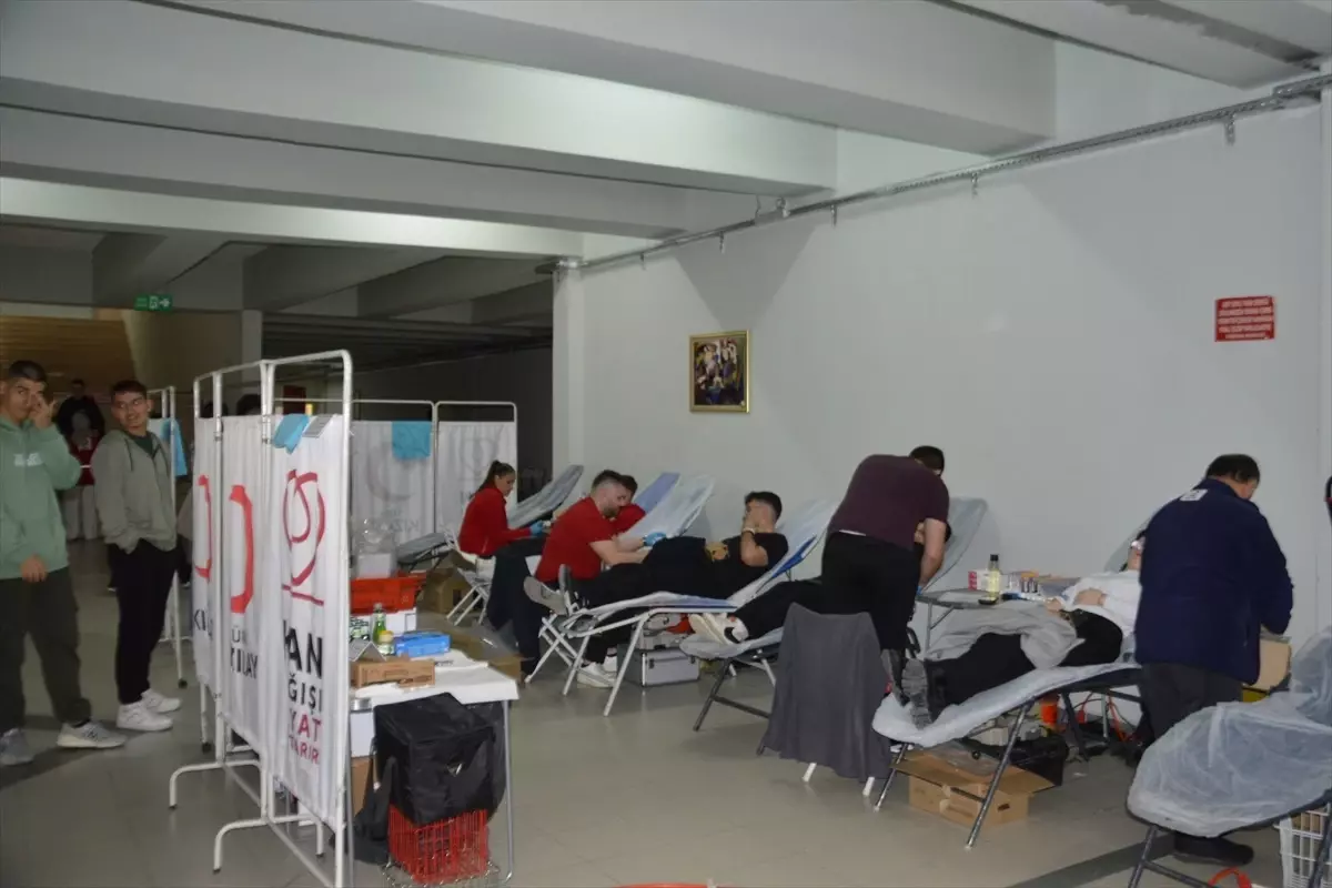 kizilaydan havza myo ogrencilerine kan bagisi kampanyasi Yt2VVJjt.jpg