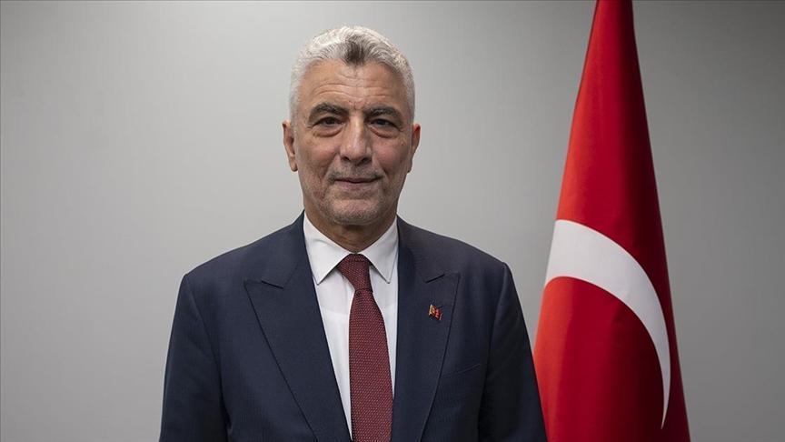 bakan bolat e ihracatta da firmalara destek oluyoruz Vq3Yyy8m.jpg