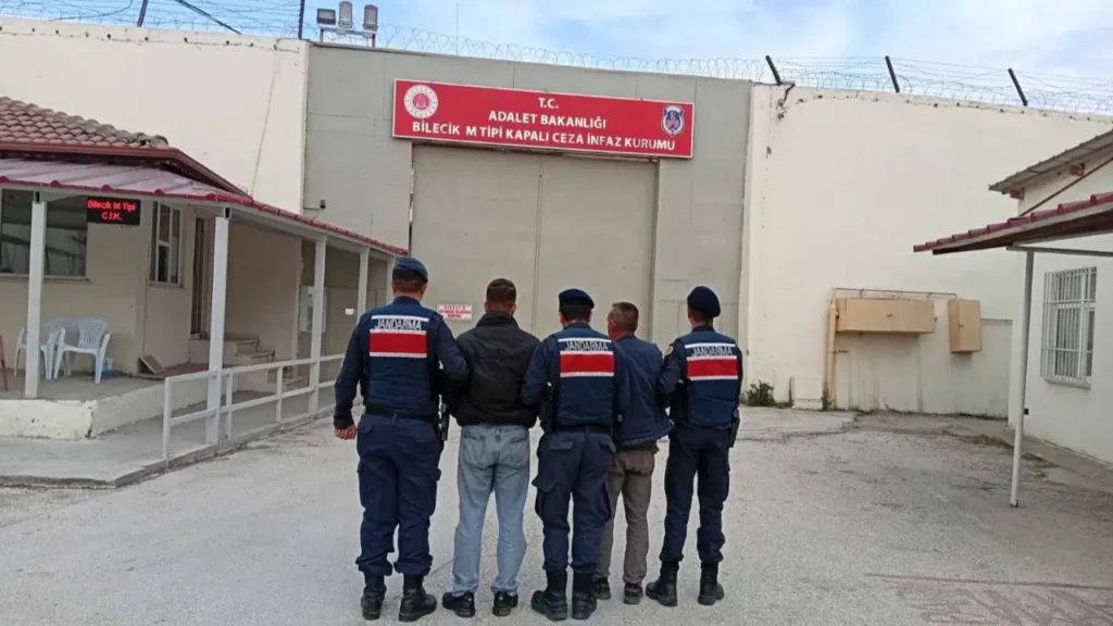 bilecikte-cocuga-cinsel-istismar-hukumlusu-yakalandi-LmnhmuTh